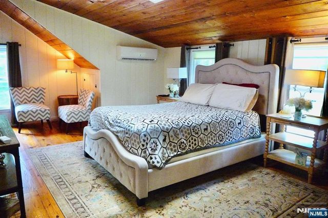 46-48 Oak Road, Boonton Township, NJ 07005