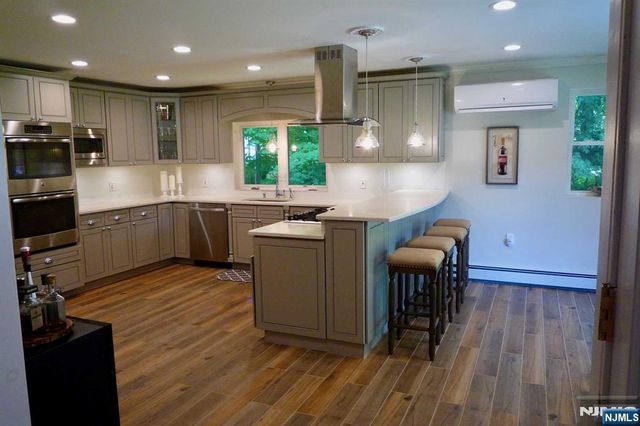 46-48 Oak Road, Boonton Township, NJ 07005