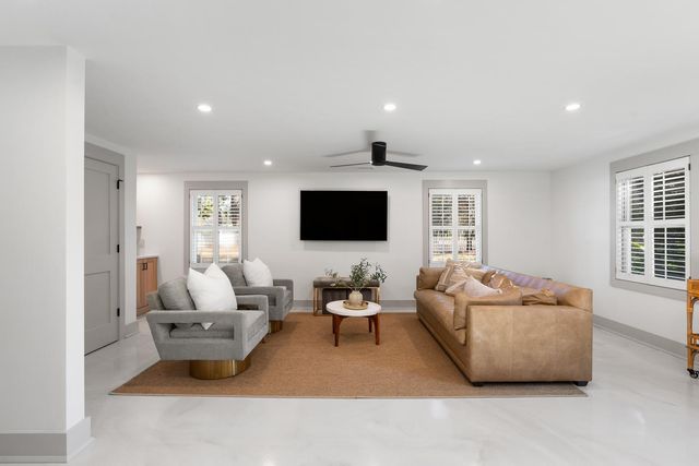 412 Palm Street, Mount Pleasant, SC 29464