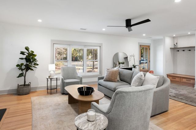 412 Palm Street, Mount Pleasant, SC 29464