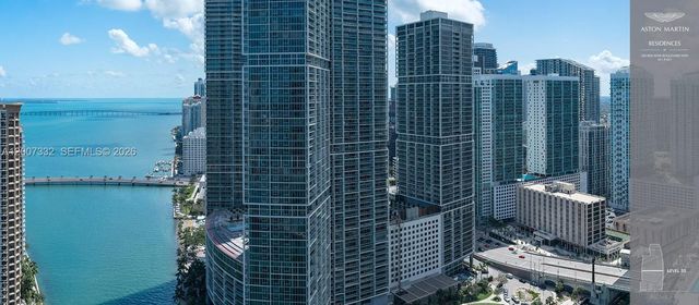 300 Biscayne Blvd Way 3203, Miami, FL 33131