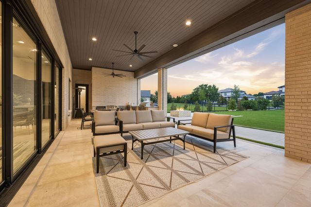 712 Crescent Heights, Southlake, TX 76092