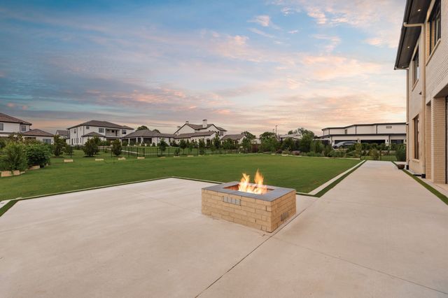 712 Crescent Heights, Southlake, TX 76092