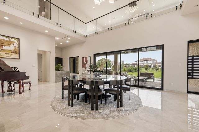 712 Crescent Heights, Southlake, TX 76092