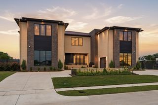 712 Crescent Heights, Southlake, TX 76092