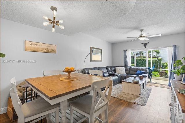 9928 NW 57th Manor, Coral Springs, FL 33076