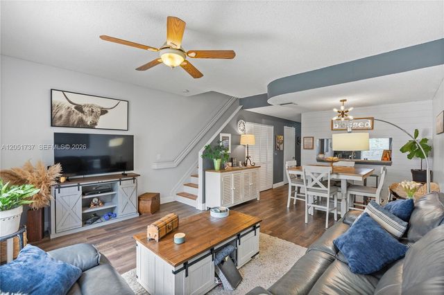 9928 NW 57th Manor, Coral Springs, FL 33076