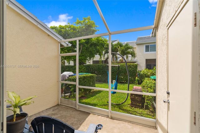 9928 NW 57th Manor, Coral Springs, FL 33076