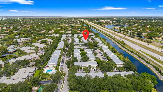 9928 NW 57th Manor, Coral Springs, FL 33076