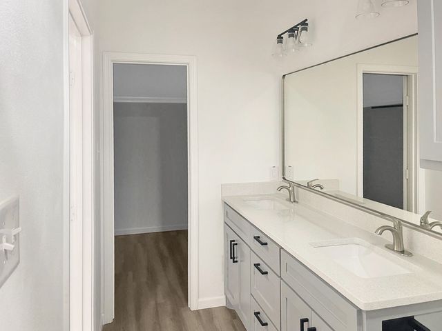 404 S San Marcos Street, Whitney, TX 76692