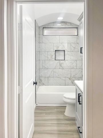 404 S San Marcos Street, Whitney, TX 76692