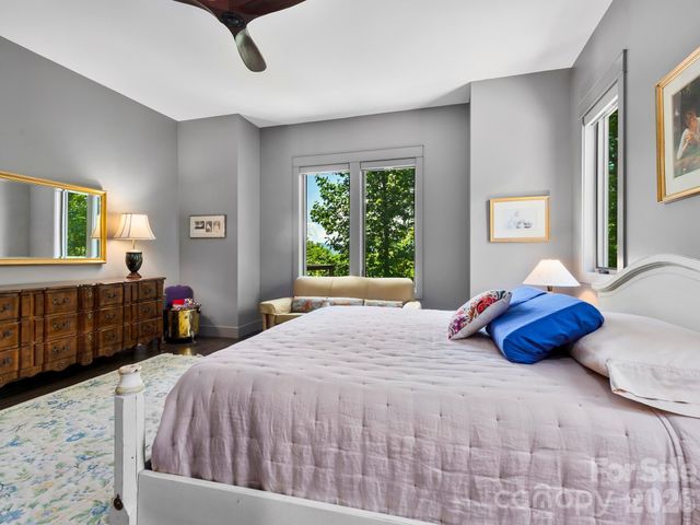174 Dancing Wind Lane, Marshall, NC 28753