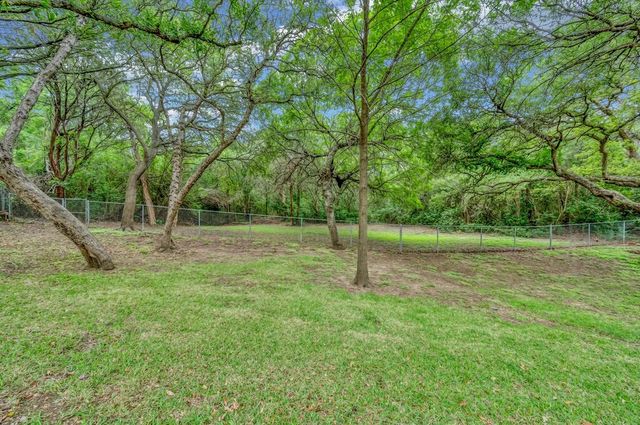 7808 Delhi Road, Woodway, TX 76712