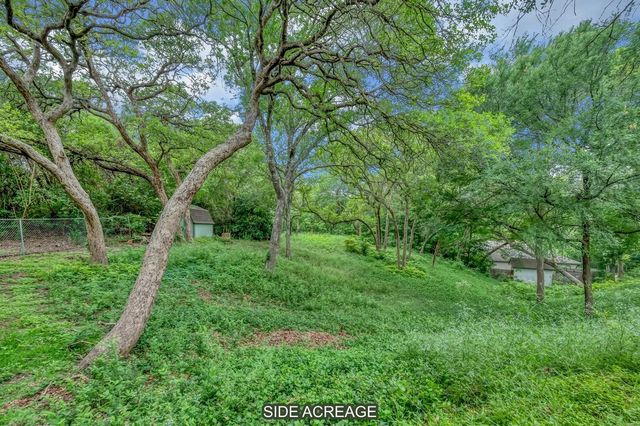 7808 Delhi Road, Woodway, TX 76712