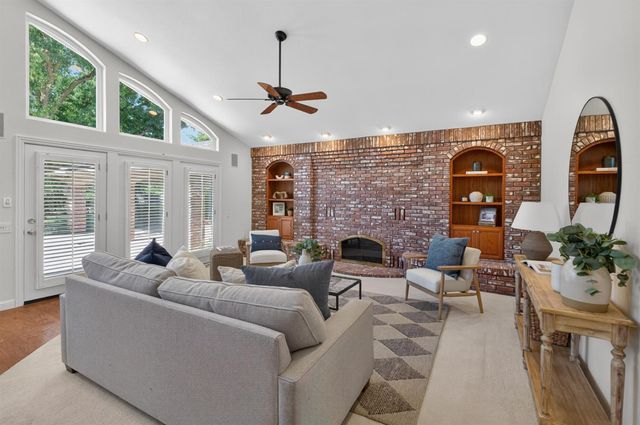 8595 Mackey Rd, Elk Grove, CA 95624