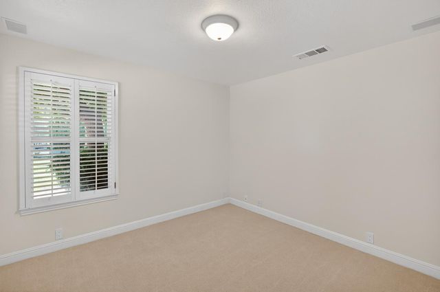8595 Mackey Rd, Elk Grove, CA 95624