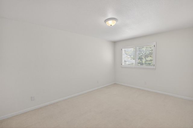 8595 Mackey Rd, Elk Grove, CA 95624