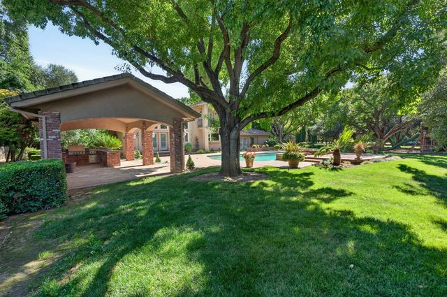 8595 Mackey Rd, Elk Grove, CA 95624