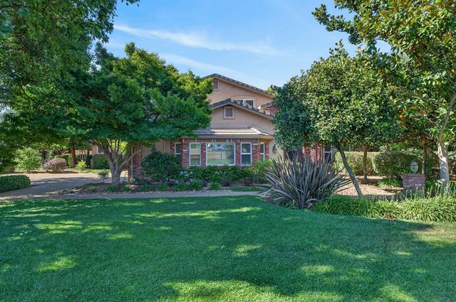 8595 Mackey Rd, Elk Grove, CA 95624
