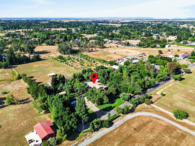 8595 Mackey Rd, Elk Grove, CA 95624