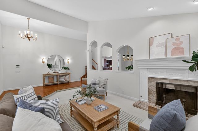8595 Mackey Rd, Elk Grove, CA 95624