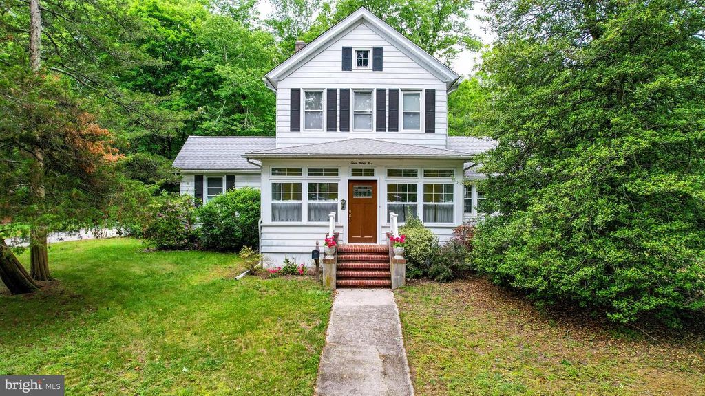 435 WASHINGTON AVE, Egg Harbor City, NJ 08215