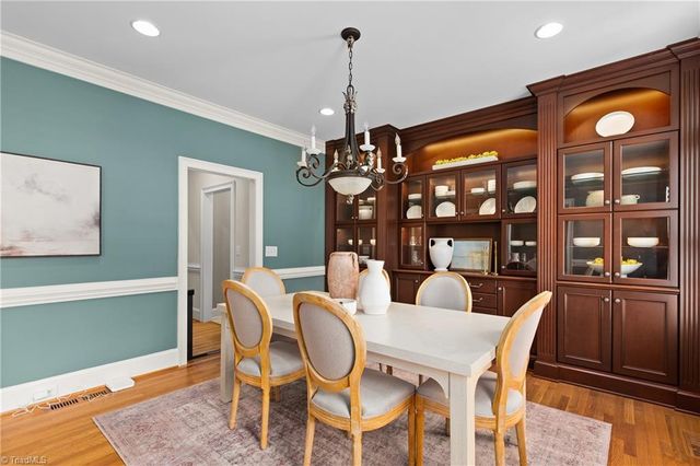 608 Oak Valley Boulevard, Advance, NC 27006