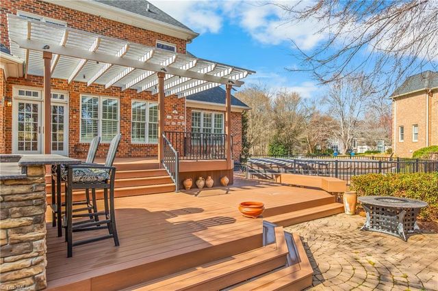 608 Oak Valley Boulevard, Advance, NC 27006