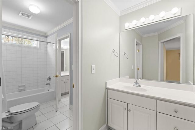 608 Oak Valley Boulevard, Advance, NC 27006