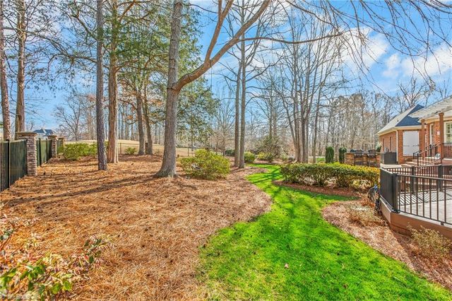 608 Oak Valley Boulevard, Advance, NC 27006