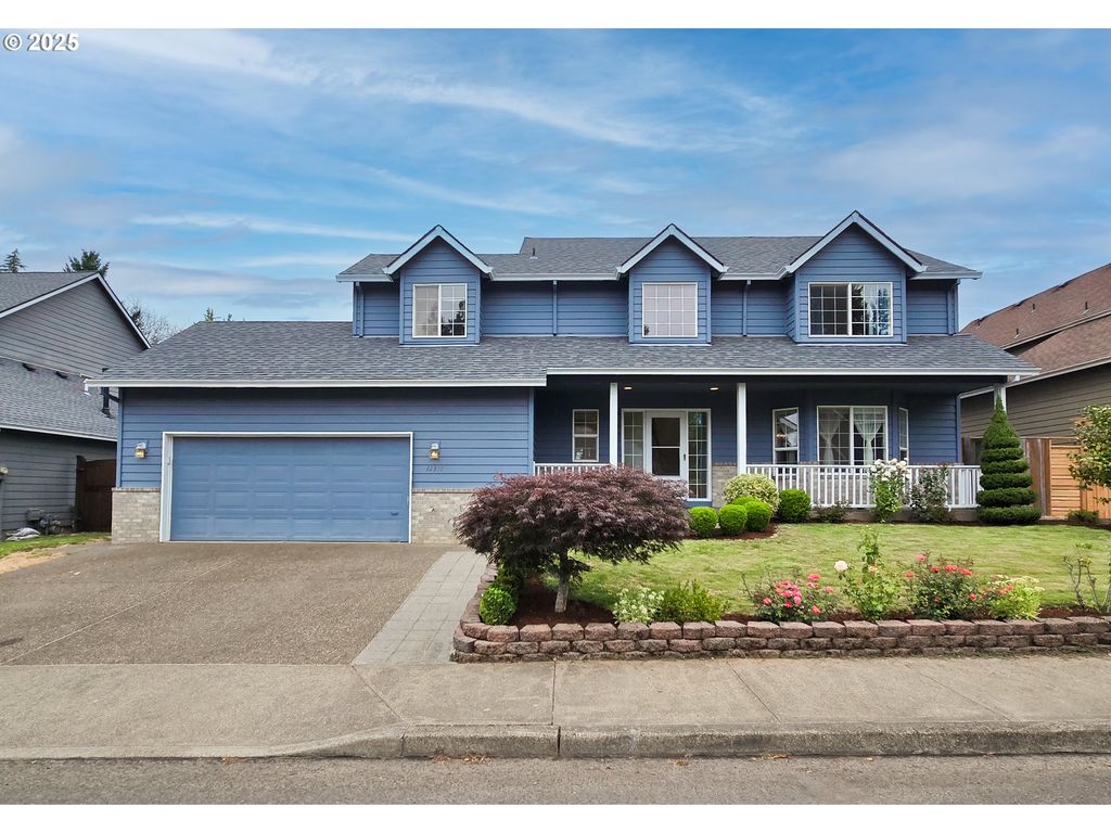 12377 Se BLAINE Dr, Clackamas, OR 97015