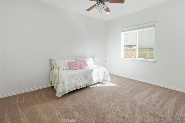 22384 Riverstream Court, Saugus, CA 91350