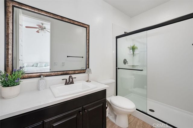 22384 Riverstream Court, Saugus, CA 91350