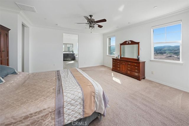 22384 Riverstream Court, Saugus, CA 91350