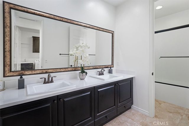 22384 Riverstream Court, Saugus, CA 91350