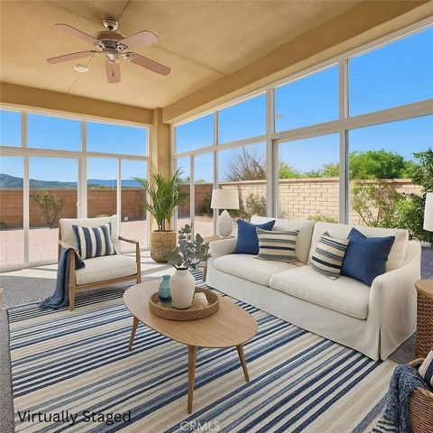 22384 Riverstream Court, Saugus, CA 91350