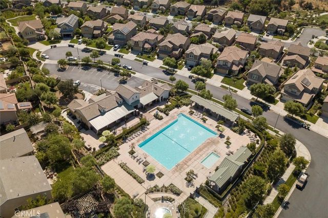 22384 Riverstream Court, Saugus, CA 91350