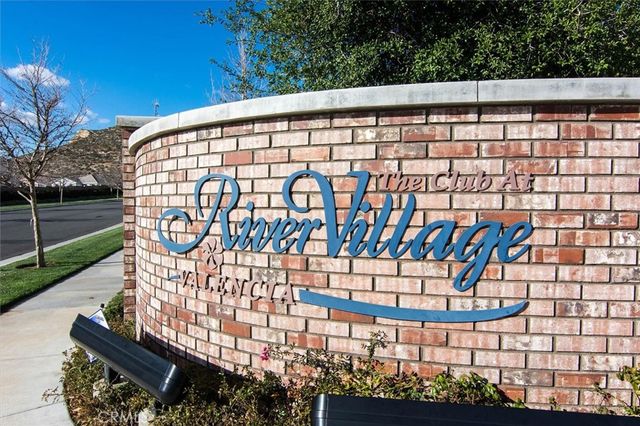 22384 Riverstream Court, Saugus, CA 91350