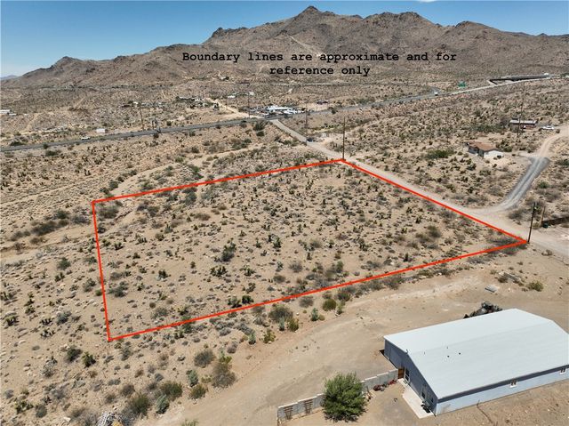 000 S Kofa Road, Golden Valley, AZ 86413