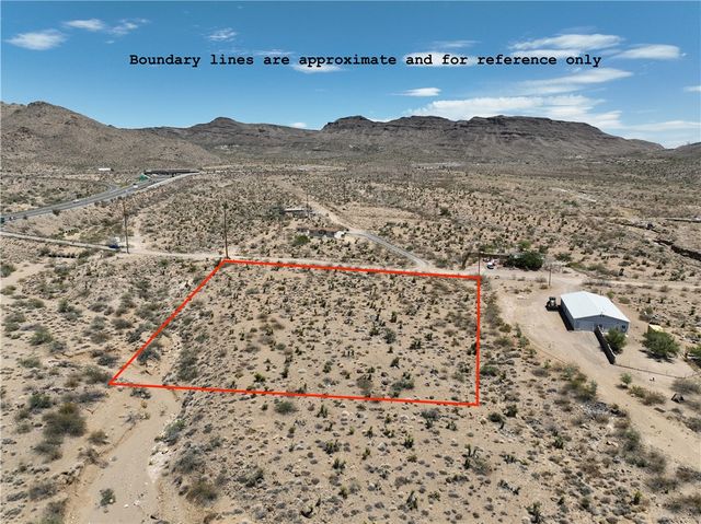 000 S Kofa Road, Golden Valley, AZ 86413