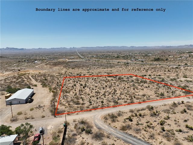 000 S Kofa Road, Golden Valley, AZ 86413