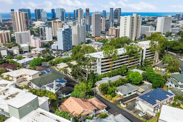 1559 Magazine Street, Honolulu, HI 96822