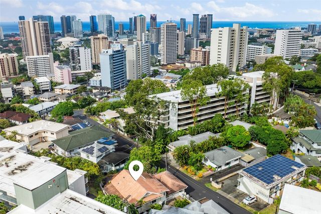 1559 Magazine Street, Honolulu, HI 96822