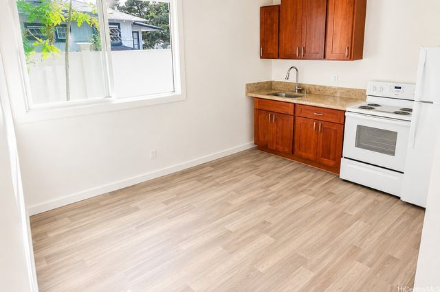 1559 Magazine Street, Honolulu, HI 96822