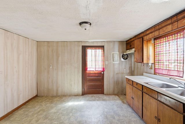 1388 Ammerman Pike, Cynthiana, KY 41031