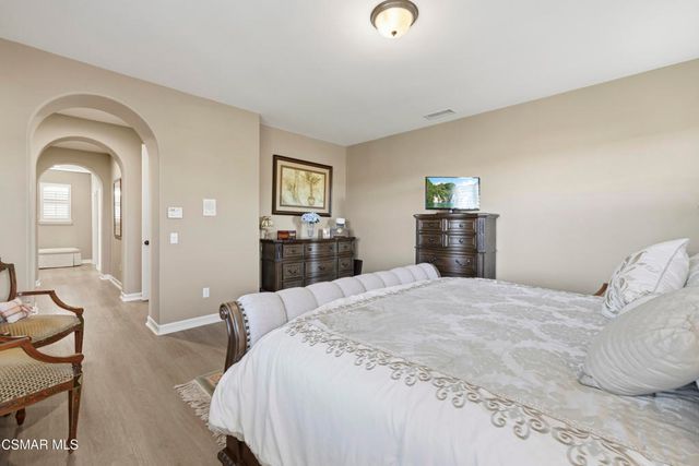 5066 Via Santana, Newbury Park, CA 91320