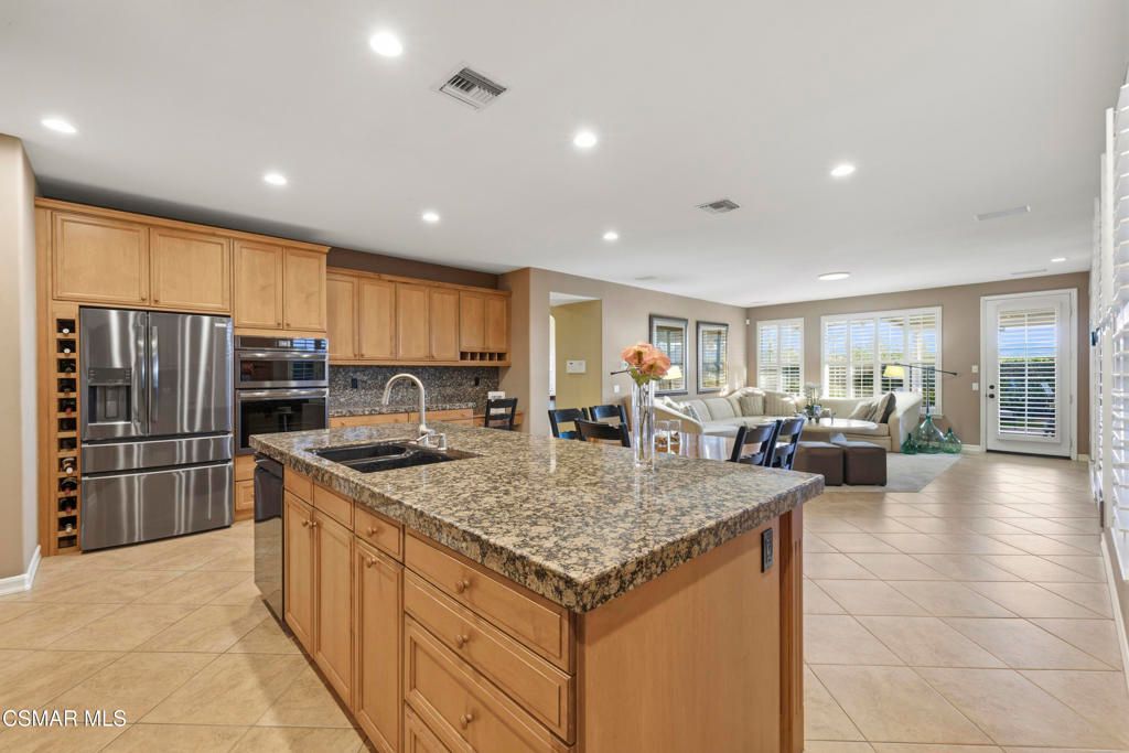 Image 21 of property listing at 5066 Via Santana, Newbury Park, CA 91320