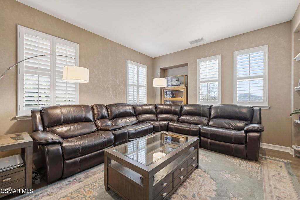 Image 32 of property listing at 5066 Via Santana, Newbury Park, CA 91320