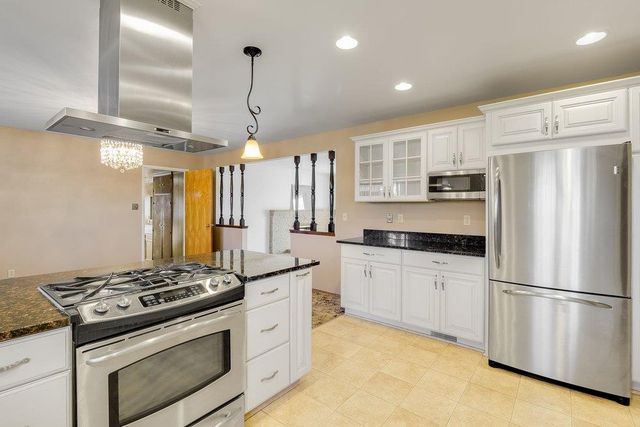 10486 Spaulding Way, Rancho Cordova, CA 95670