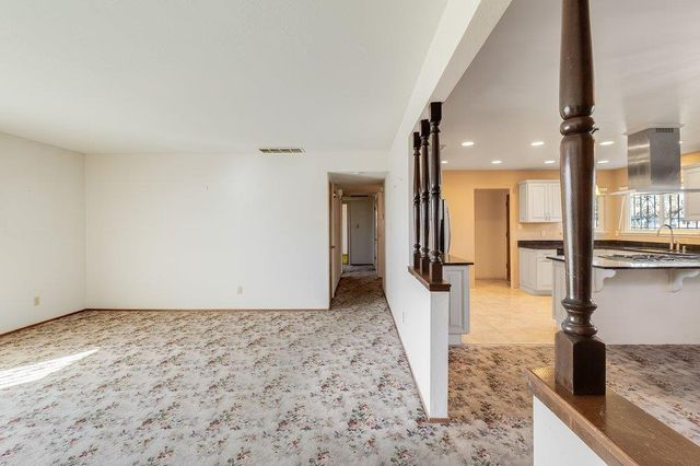 10486 Spaulding Way, Rancho Cordova, CA 95670